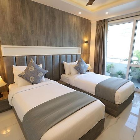 Hotel Keshav Residency Gurgaon Near Medanta Екстериор снимка
