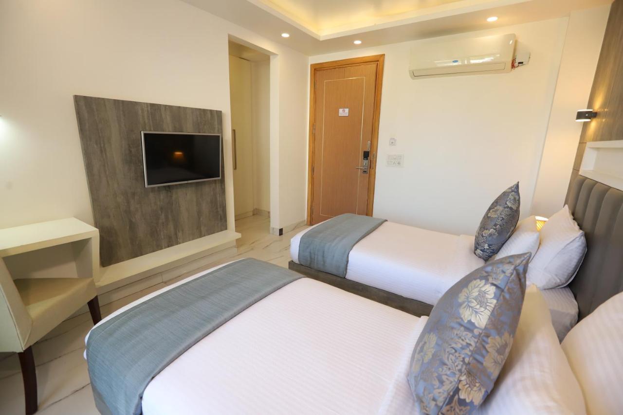 Hotel Keshav Residency Gurgaon Near Medanta Екстериор снимка